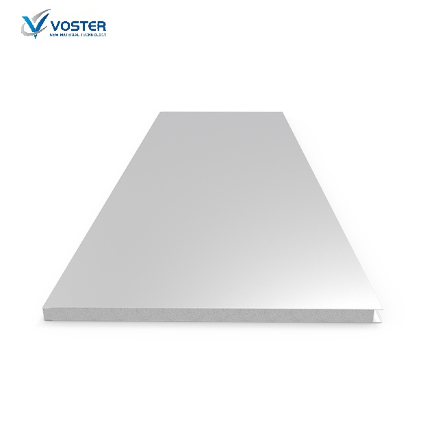Sandwich Panels with PIR (Polyisocyanurate) insulation core