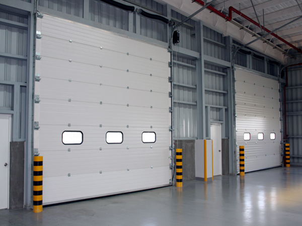 Standard Lifting Industrial Door