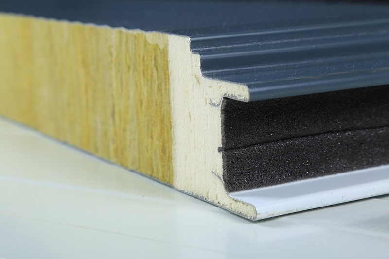 Wall – Rock Mineral Wool Sandwich Panel
