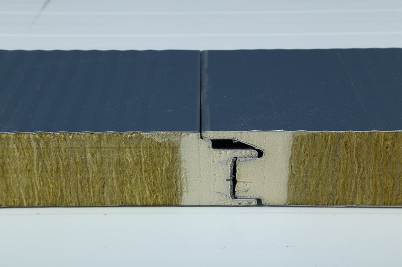 Wall – Rock Mineral Wool Sandwich Panel
